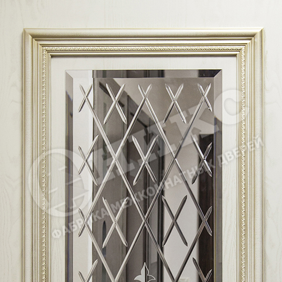 Дверь Оникс Мадрид эмаль слоновая кость с золотой патиной, зеркало гравировка Британия. Фото №2