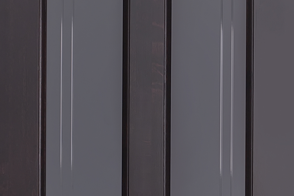 Дверь ОКА массив ольхи Сорренто махагон, стекло графит с фрезеровкой. Фото №2