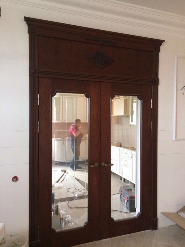 Палермо 2 каштан + фрамуга, решение широкого проема