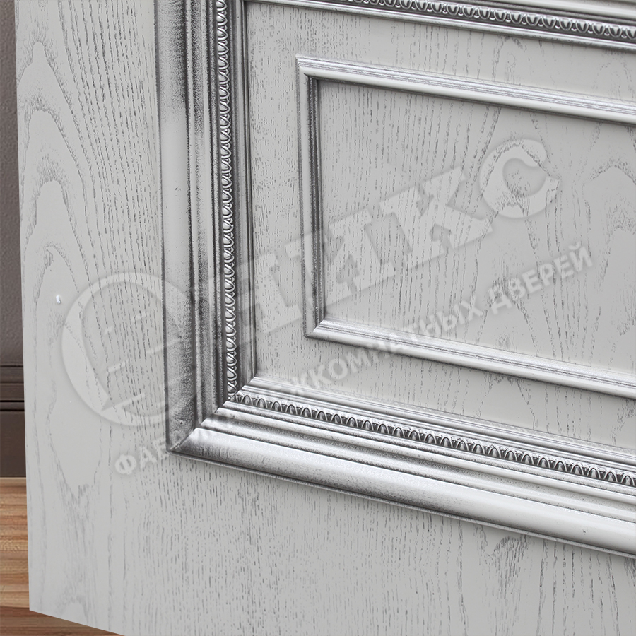 Дверь Оникс Мадрид эмаль белая с серебряной патиной, глухая. Фото №2