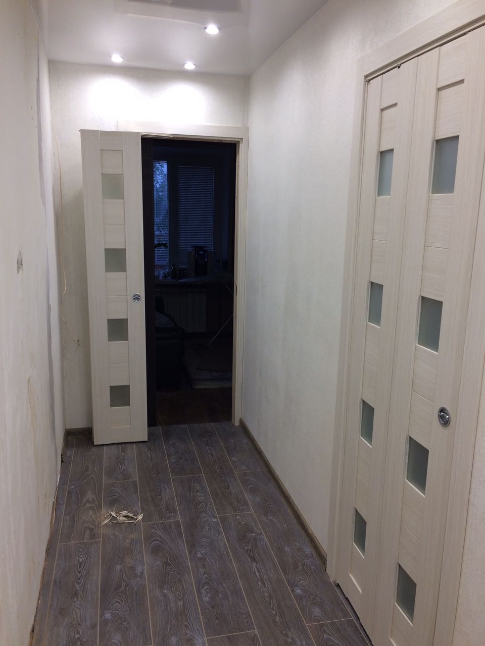 Дверь-книжка Браво 180 градусов, система  Compact Twin 