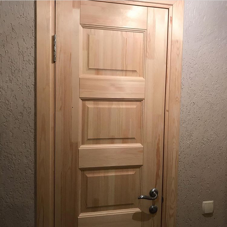Дверь Интерьер Уют массив сосны Домино, сорт Экстра, филенка 28 мм, глухая. Фото №2