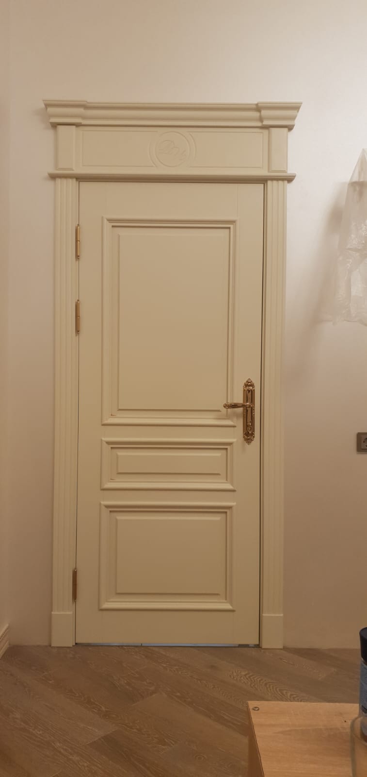 Дверь 6